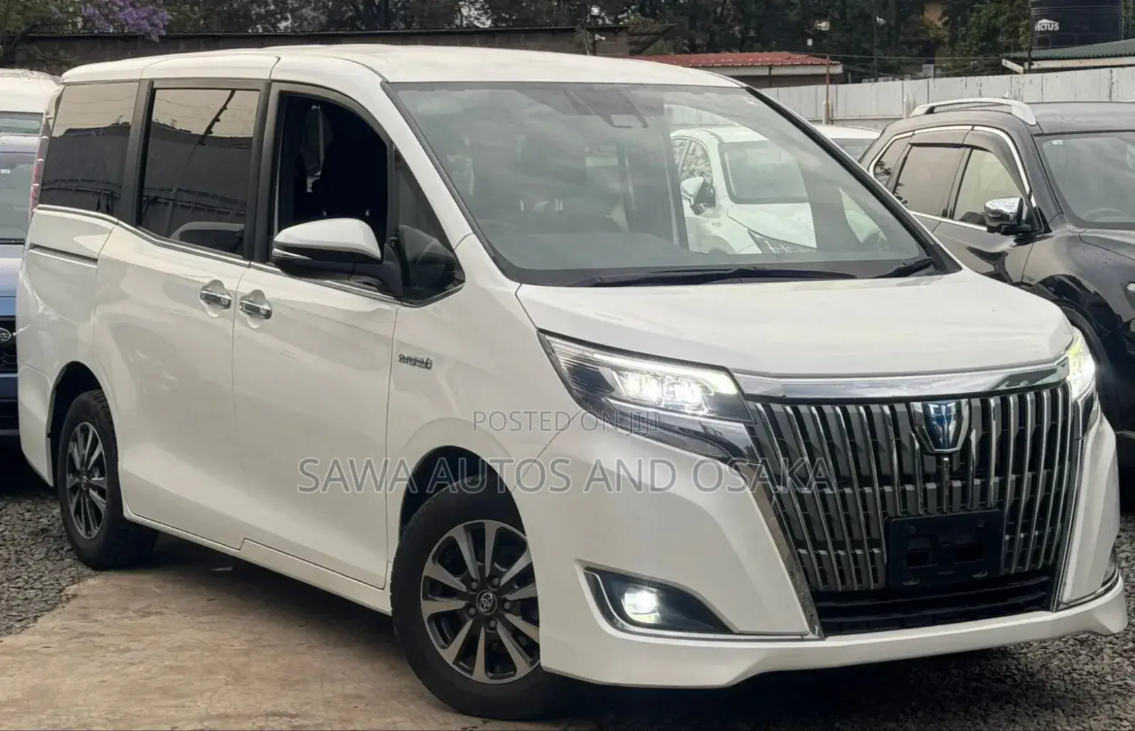 Toyota Esquire 2019 White