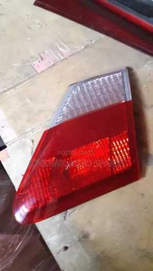 Toyota Premio 2008(260) Boot Light