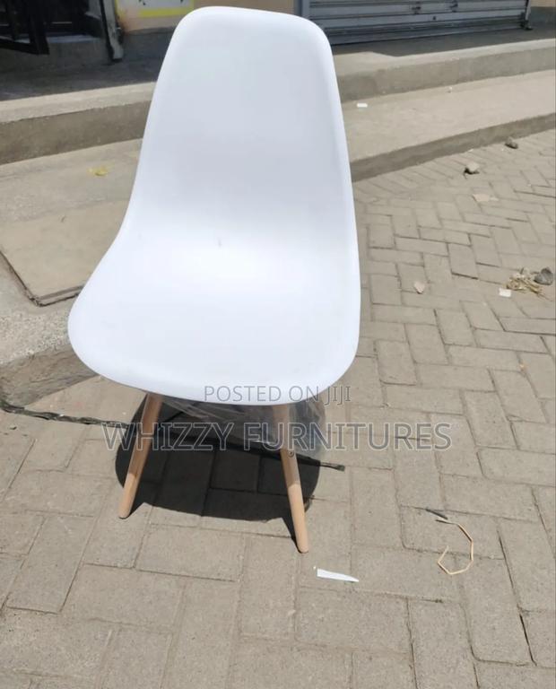 Pure White Eames Chair - main view