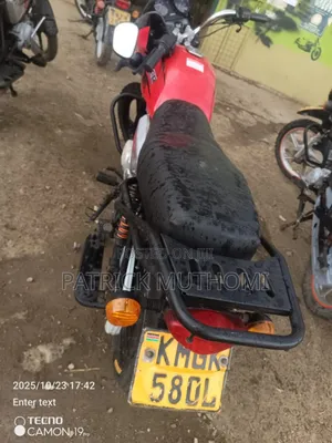 Bajaj Boxer 2024 Red
