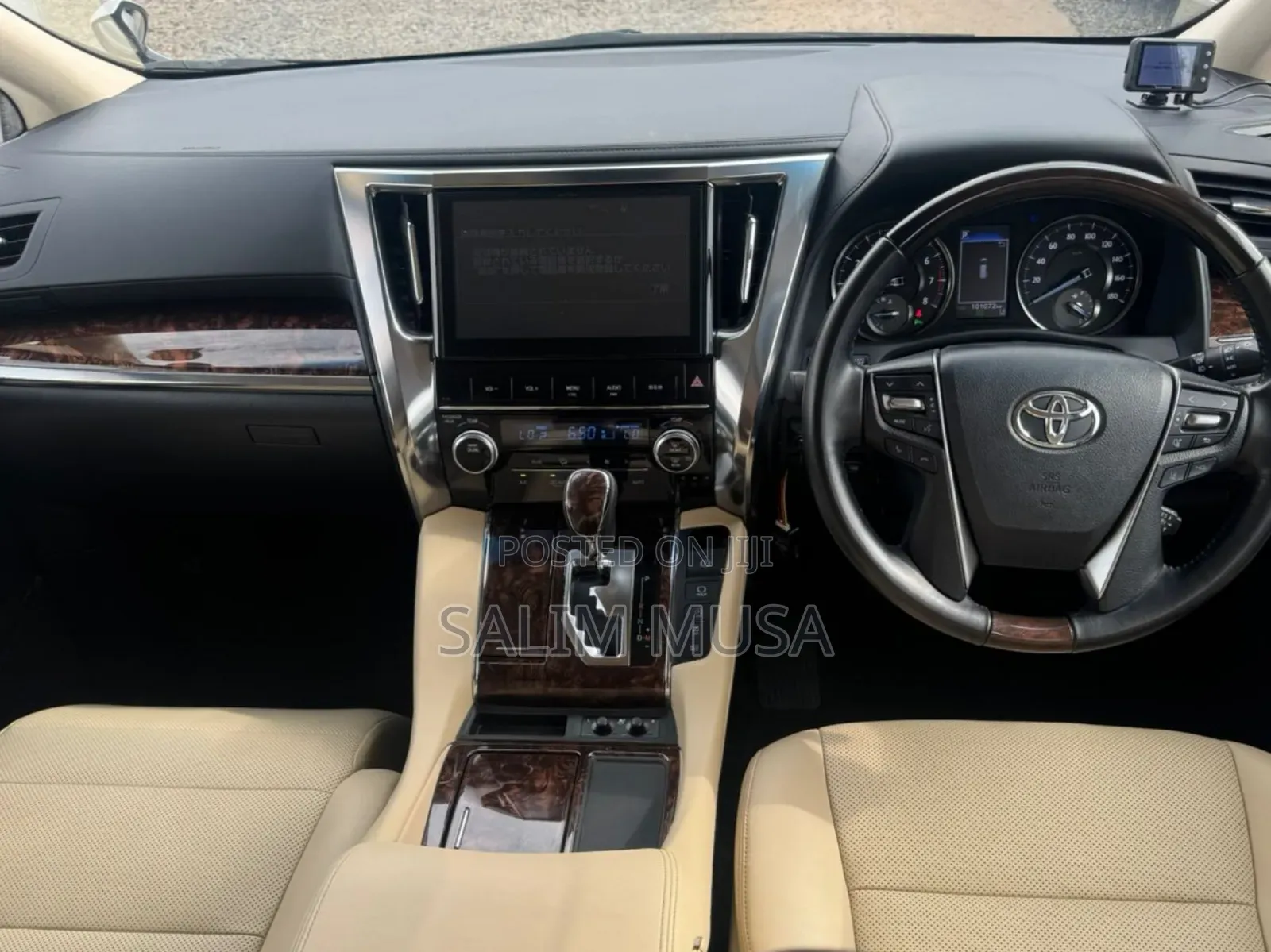 Toyota Alphard 2019 White