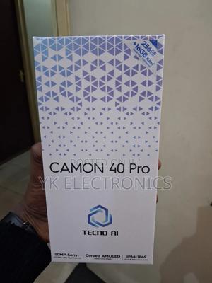New Tecno Camon 40 Pro 256 GB White - main view