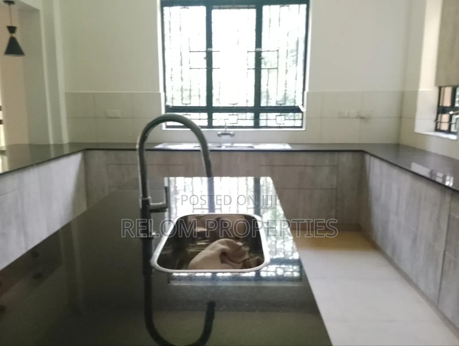 4bdrm Villa in Karen for rent