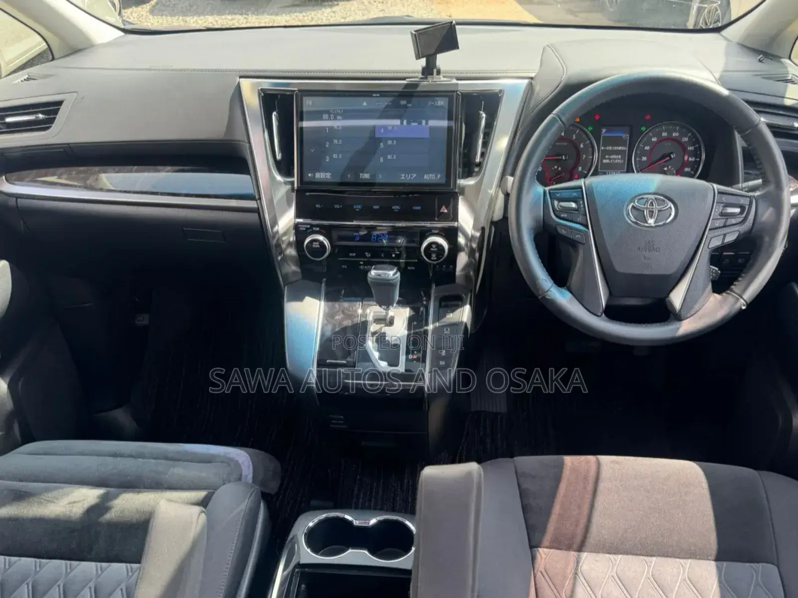 Toyota Vellfire 2018 Black