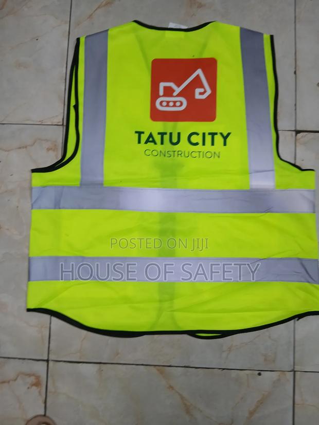 Heavy-duty Safety Vest For Both Male And Female - thumbnail 2