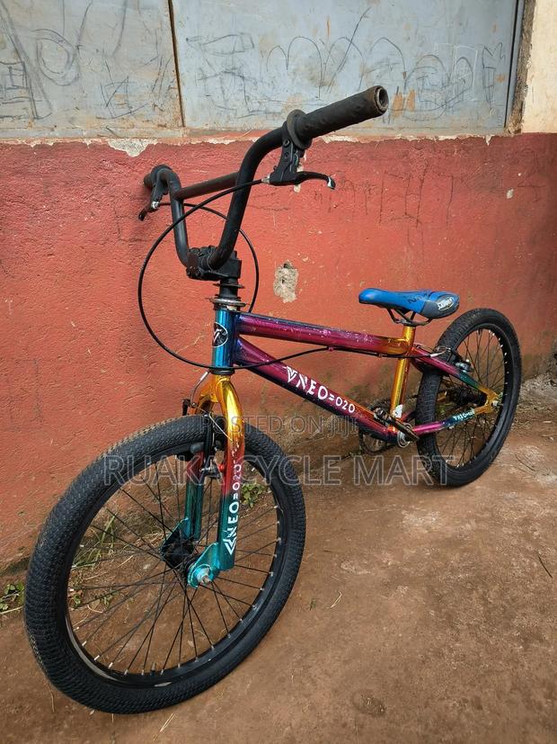 Ex Uk BMX Bike - thumbnail 3