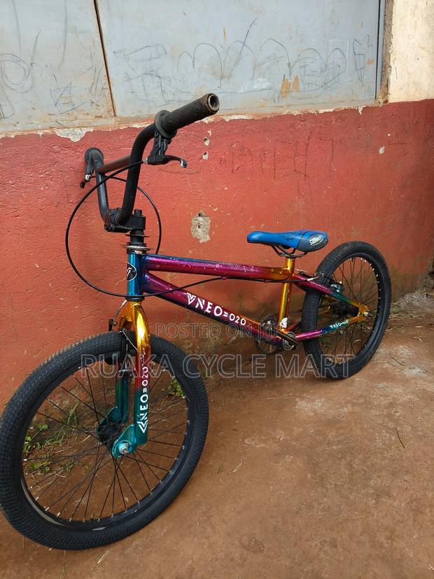 Ex Uk BMX Bike - thumbnail 4