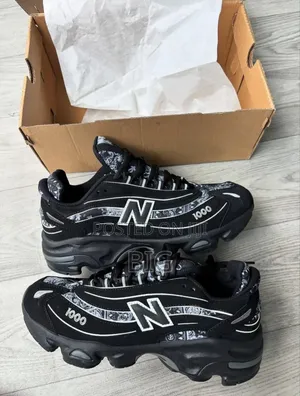 New Balance 1000 Bandana