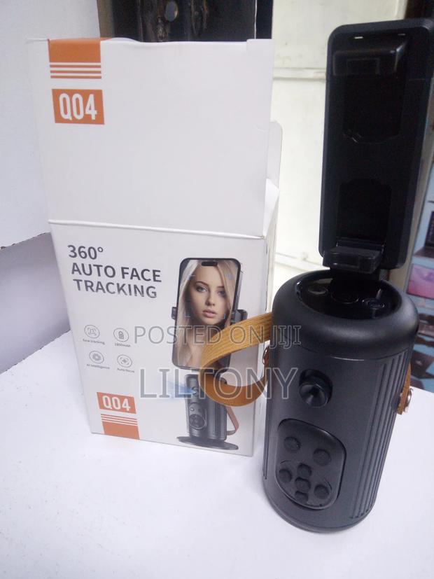 Ai Auto Face Tracking Tripod - main view