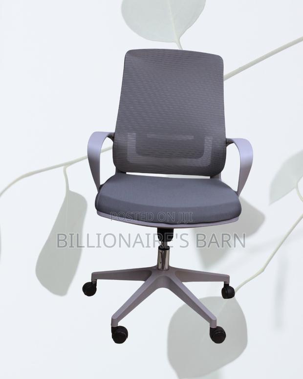 Modern Seat Foam Grey Office High-Density | Comfort Meets Style