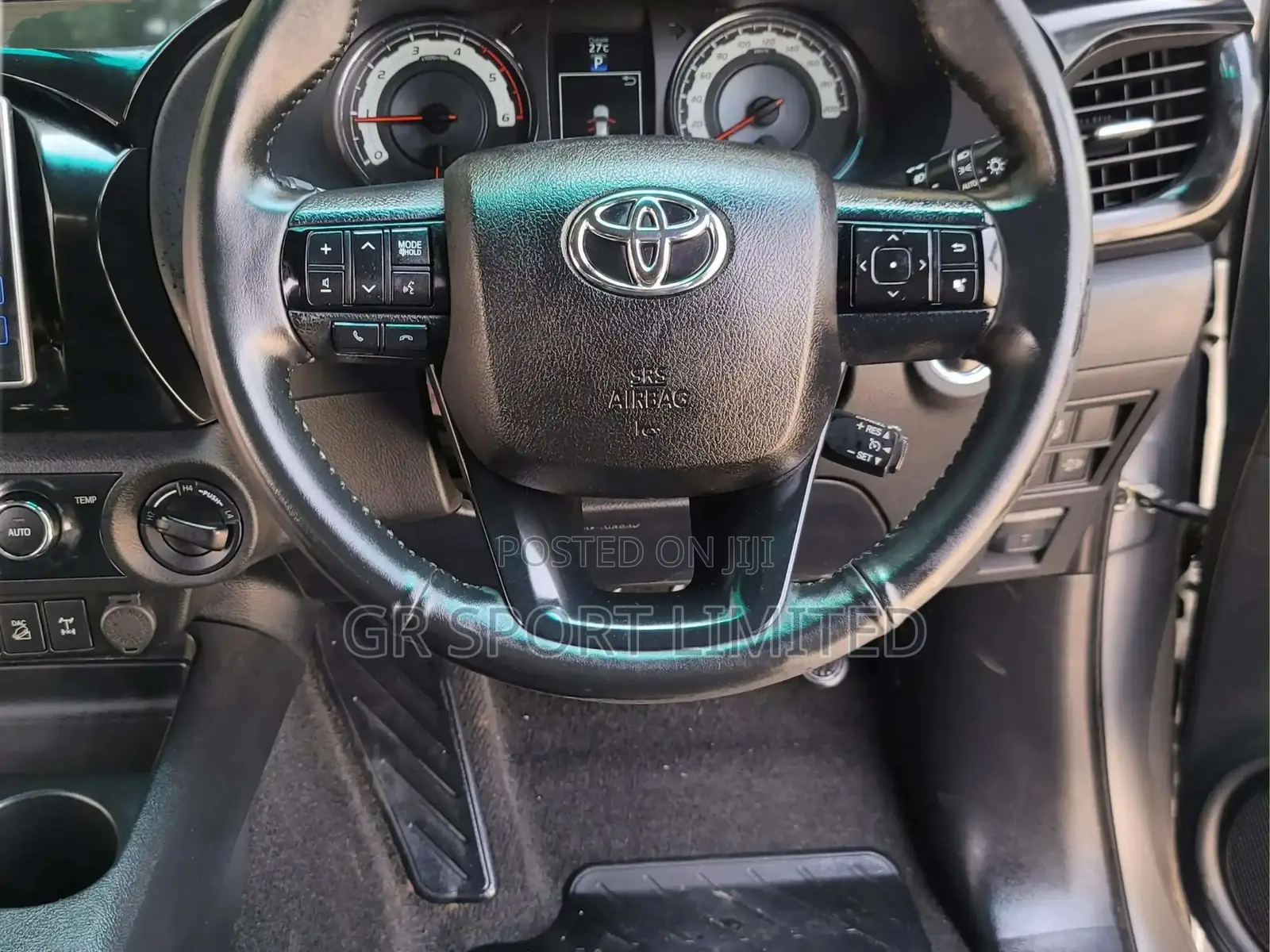 Toyota Hilux Revo Double Cab Deisel 2.8 AWD 2018 Silver
