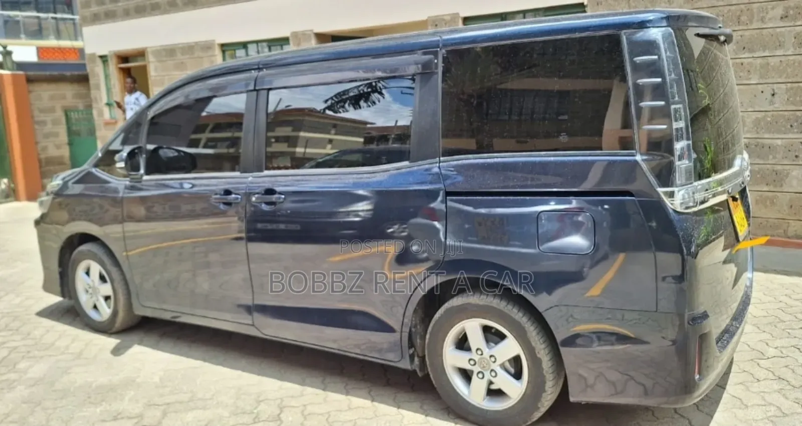 Toyota Noah Newshape Available for Rental