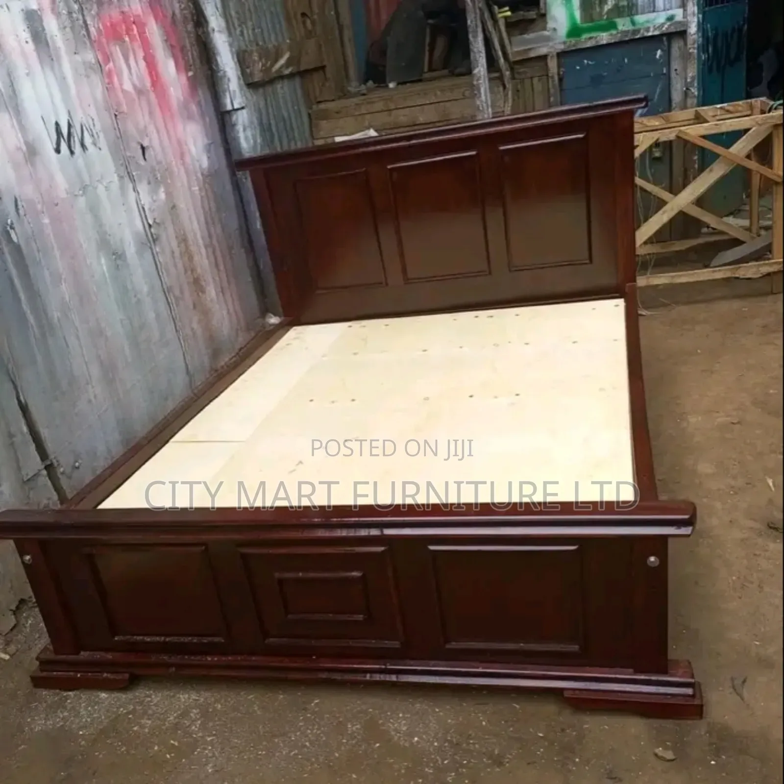 Top-Pefodmance Board Beds