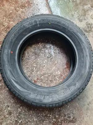 225 /60 R17 Yokohama Tyres(Geolandar G 95).Japan