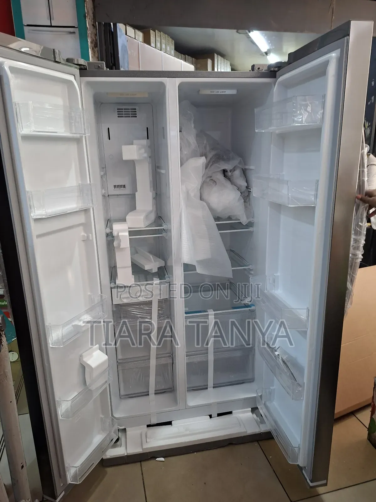 Ramtons Rf 265 527 Litres Side by Side Fridge Silver