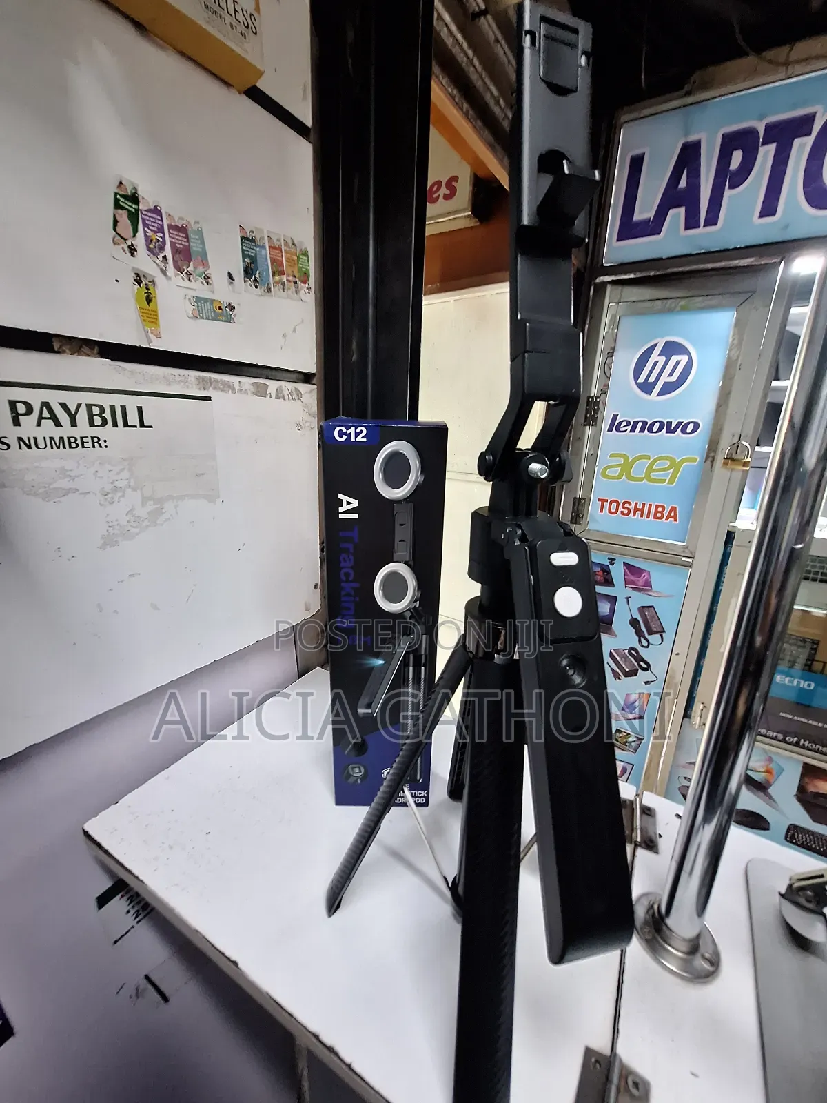 New Selfie +Tripod Ai Tracking Quadrupod