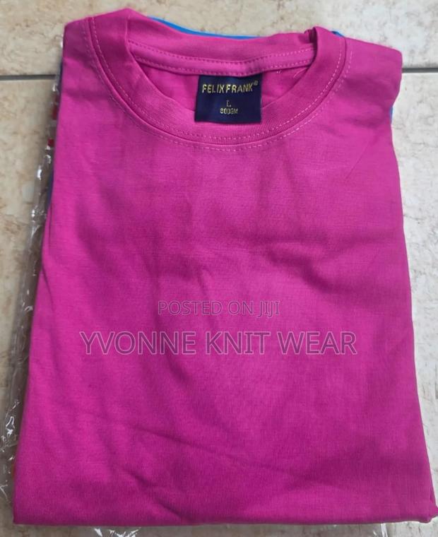 Plain Tshirts - thumbnail 3