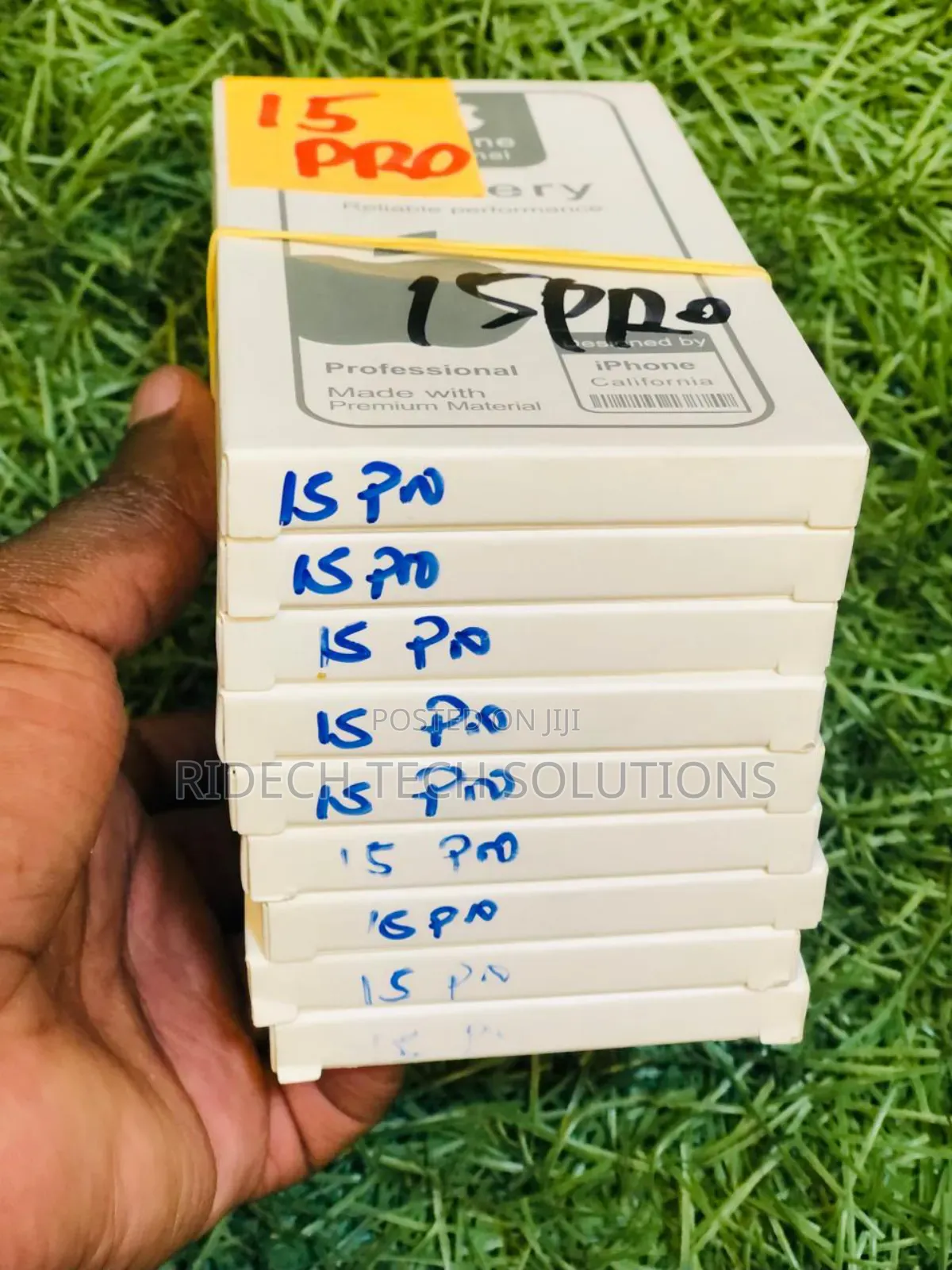 iPhone Batteries Screens