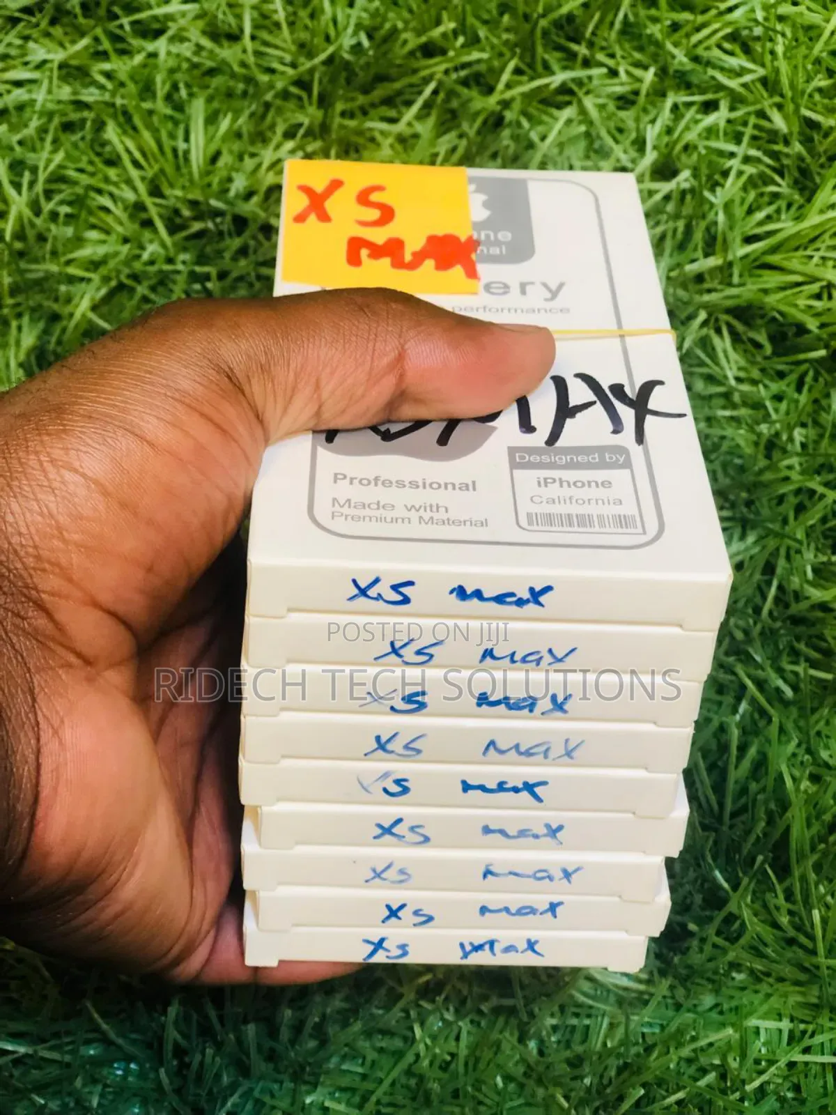 iPhone Batteries Screens