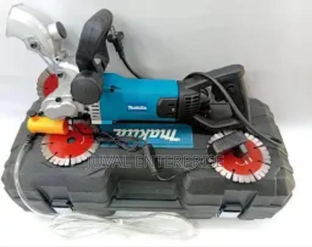 Wall Chaser Makita - main view