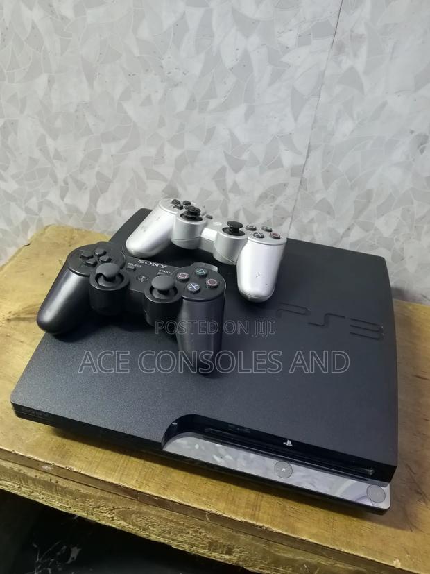 Play Station 3 Slim - thumbnail 3