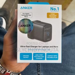 Anker Fast Charger Laptop - main view
