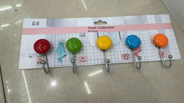 5pcs Multifunctional Coloured Hooks - main view