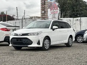 Toyota Corolla Fielder 1.5 Petrol FWD 2018 White