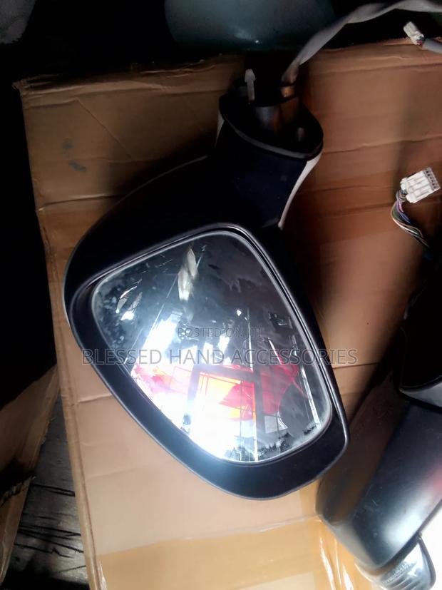Sidemirror Toyota Wish 2010 - main view