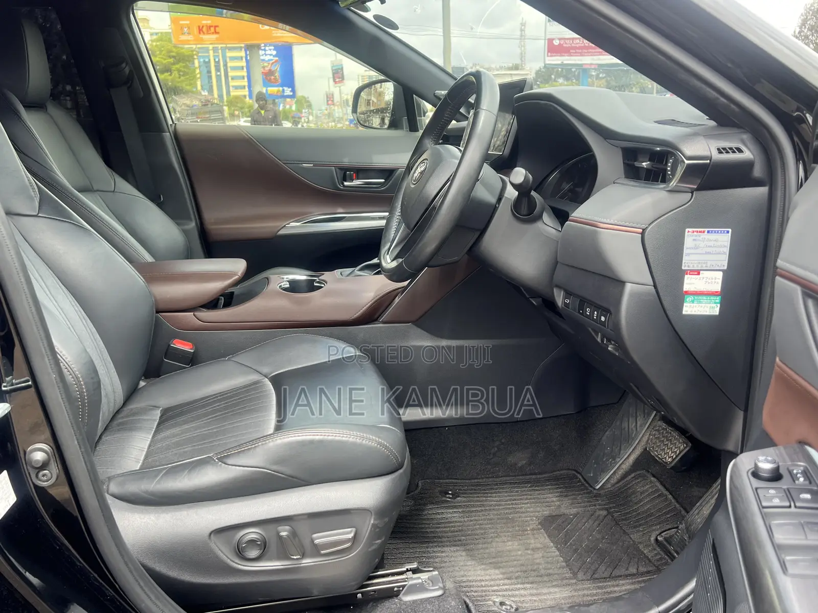 Toyota Harrier 2.0 2020 Black