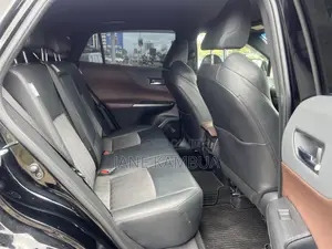 Toyota Harrier 2.0 2020 Black