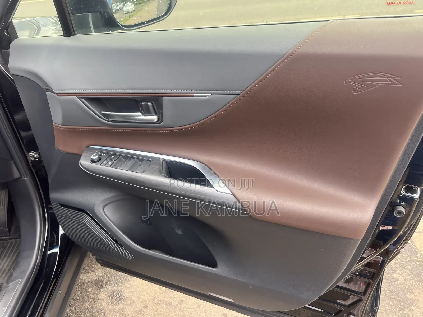 Toyota Harrier 2.0 2020 Black