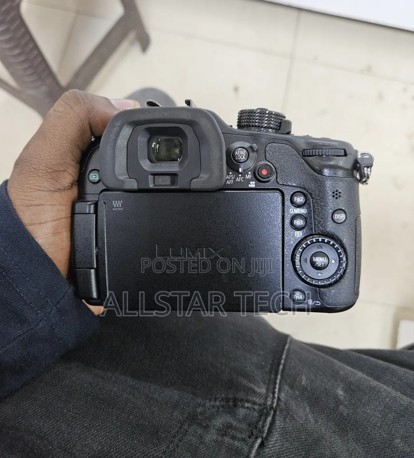 Panasonic Lumix DMC-Gh4 Mirrorless Micro Four Thirds Digital Camera