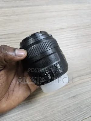 Nikon Af-S Dx Micro Nikkor 40mm F/2.8g Lens