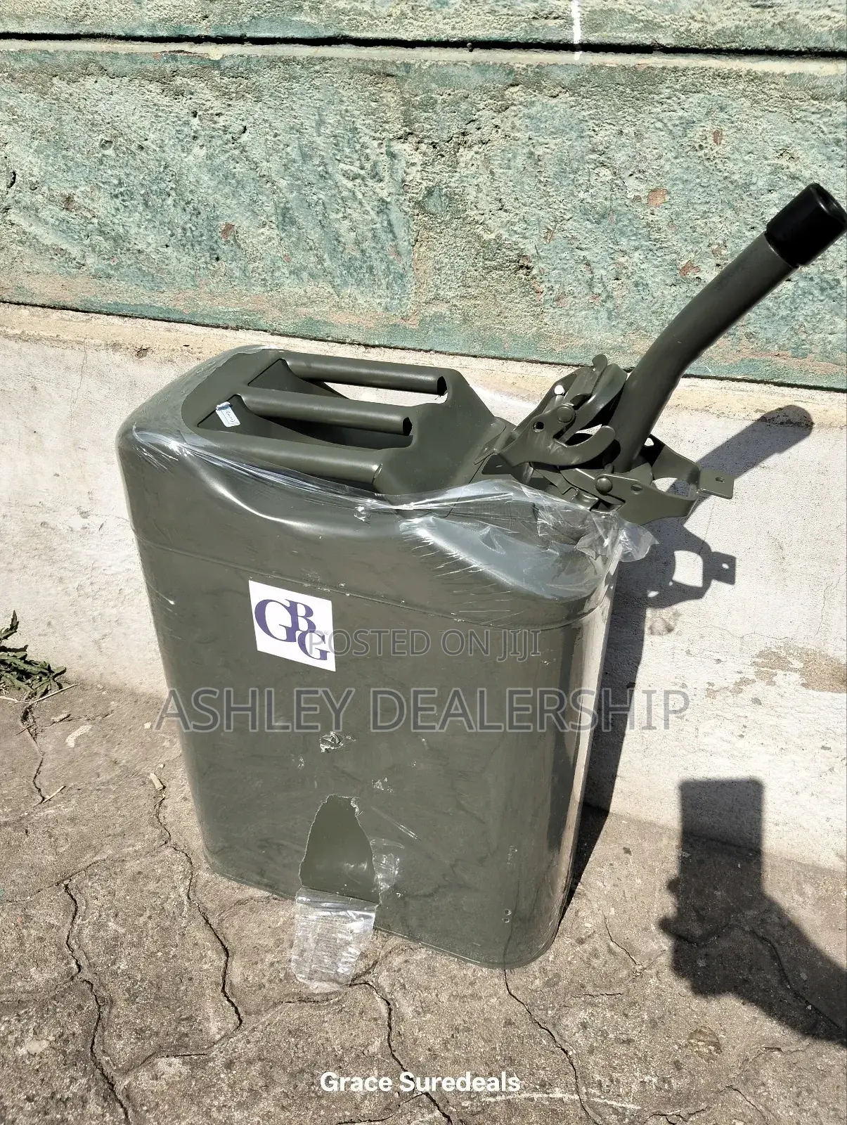 20l Fuel Jerry Can With Sprout