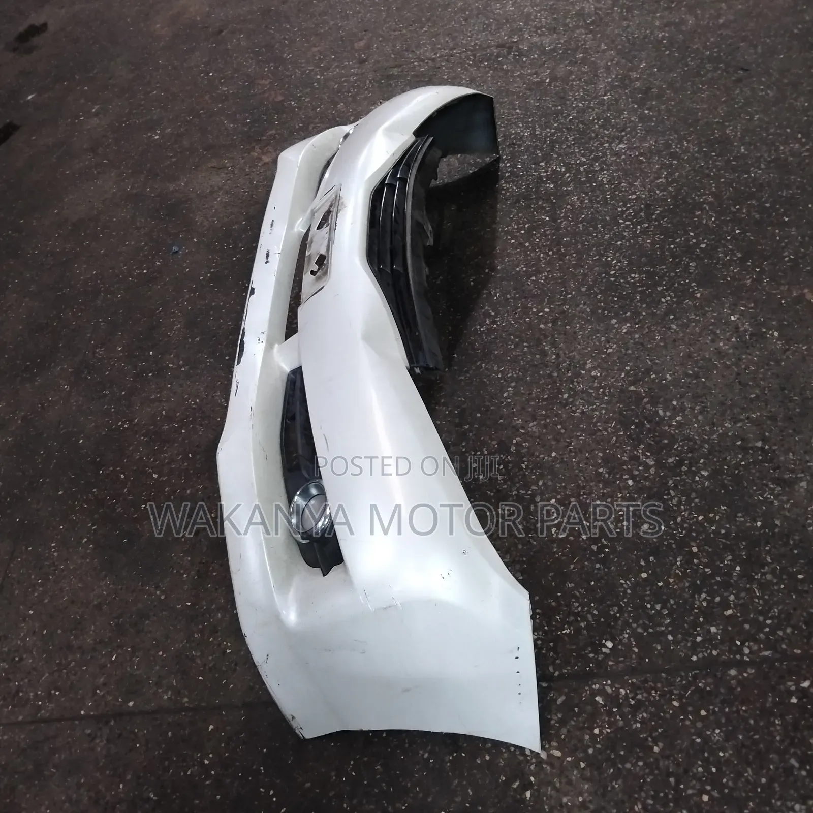 Toyota Wish Model 2010/2012 Front Bumper Complete, Clean Ex Japan