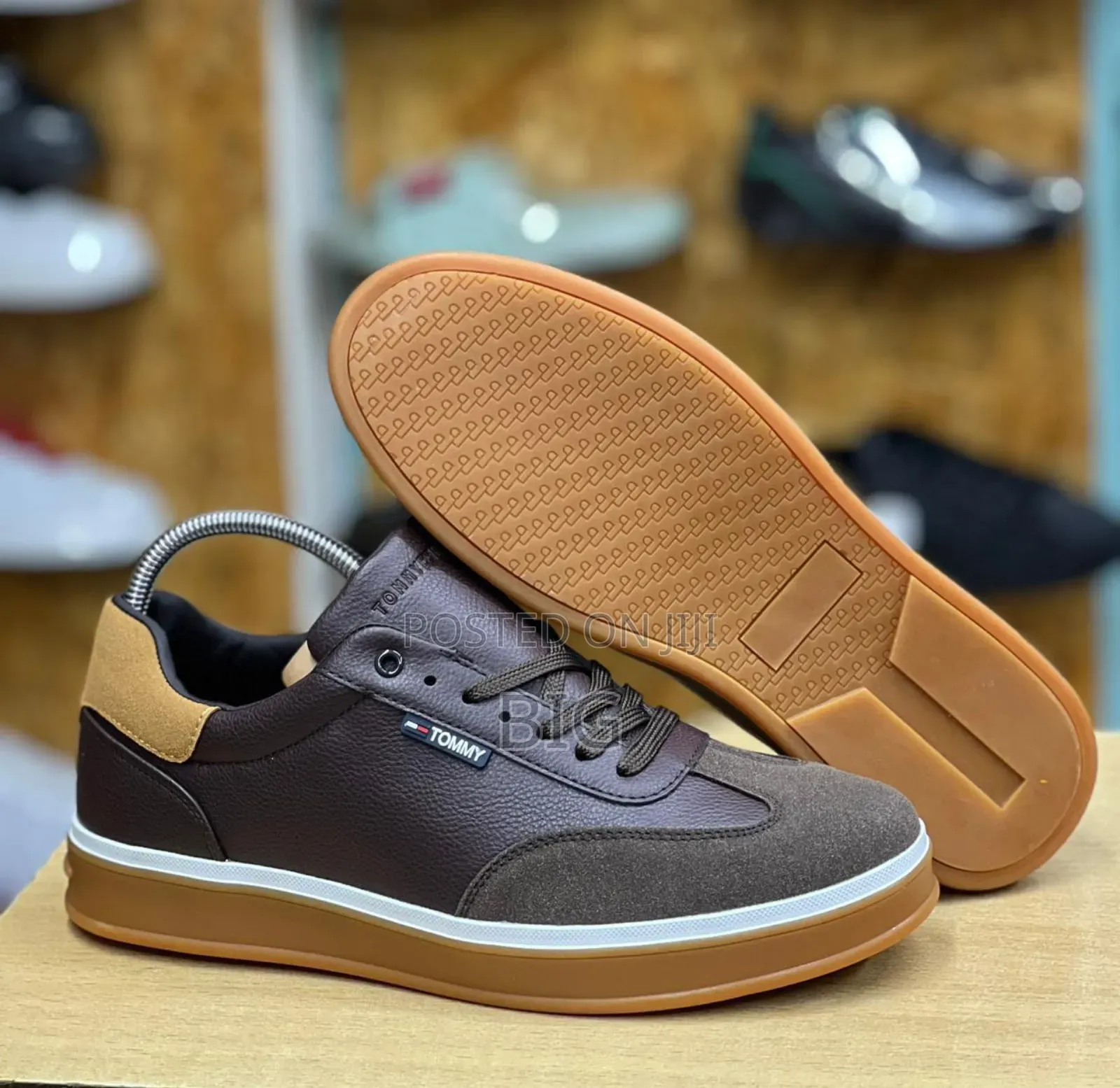 Tommy Hilfinger Casuals