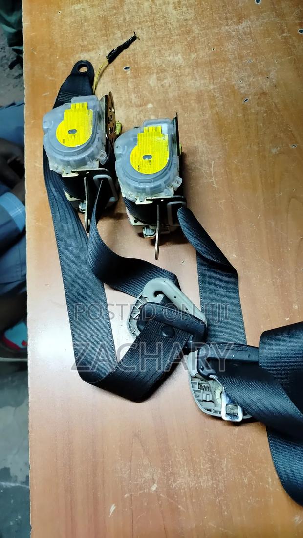 Corolla Nze Front Seat Belts in Stock - thumbnail 2