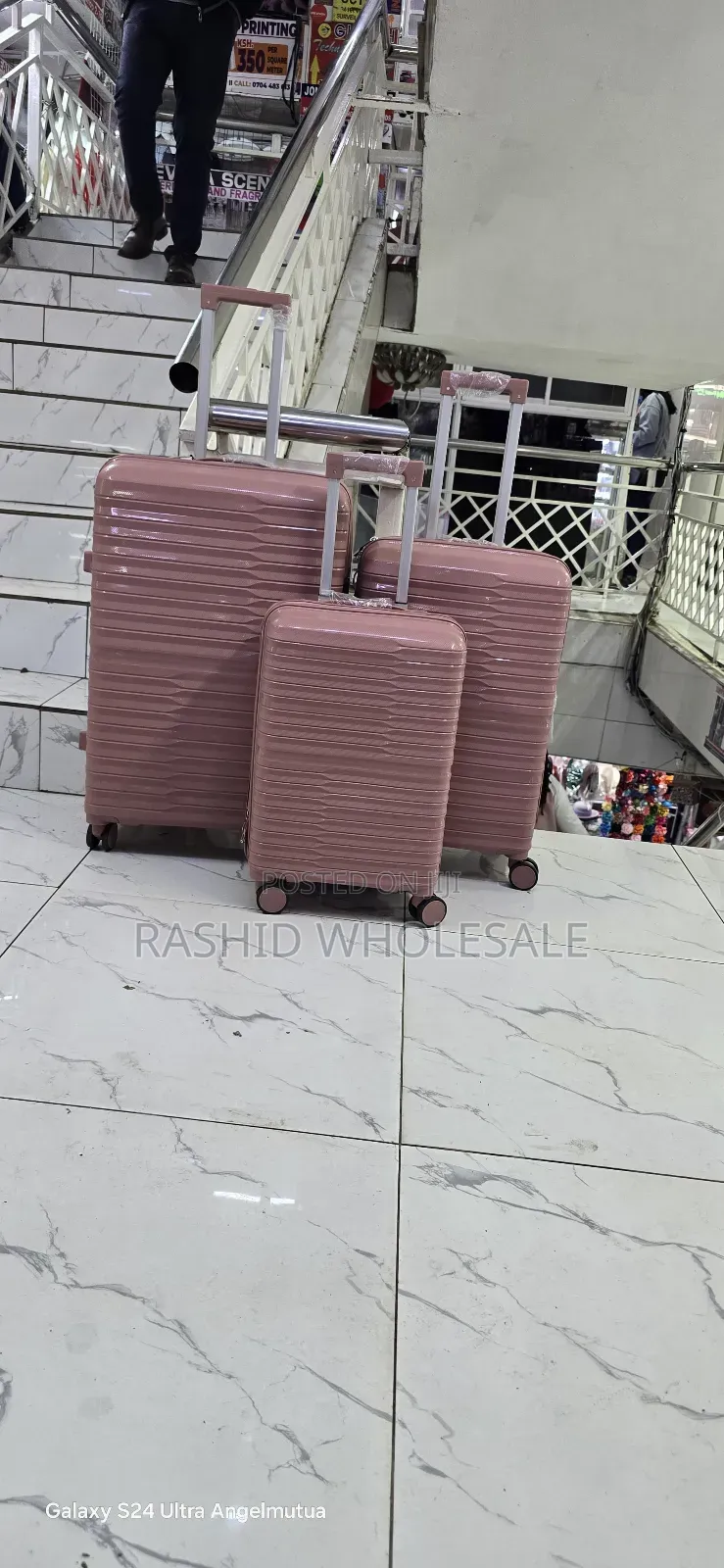 Colour Black, 3in1 Unbreakable Rubber Suitcase. 3pcs.