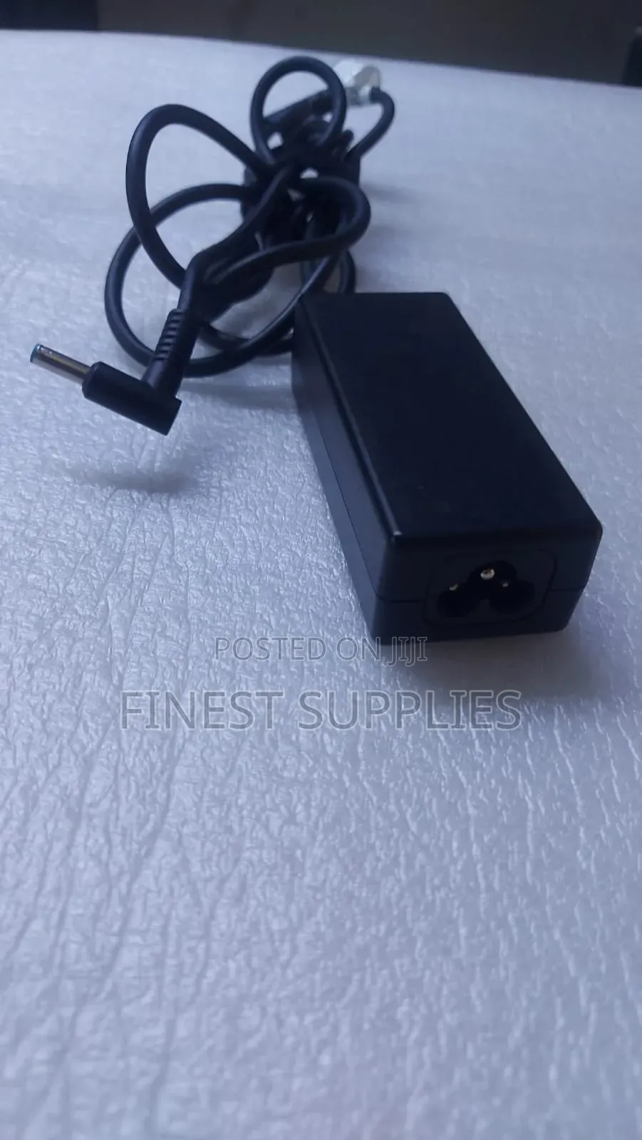Offer Offer on Hp Blue Pin Charger Today