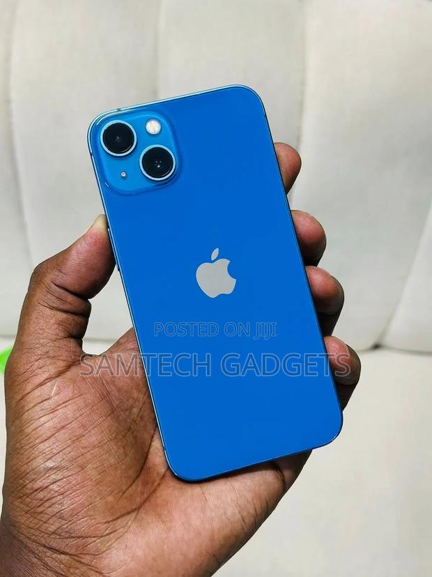 Apple iPhone 13 128 GB Blue - thumbnail 3