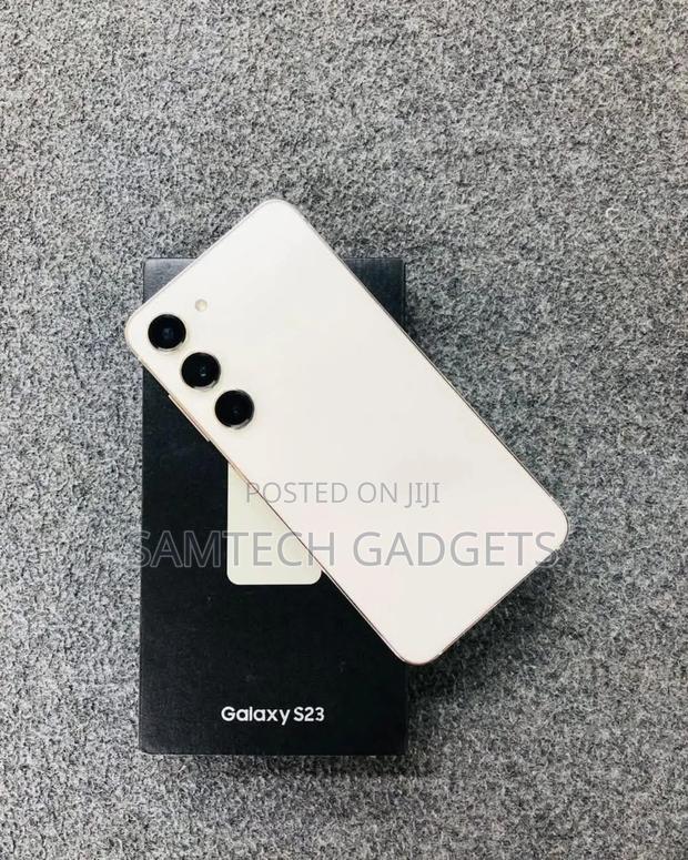 Samsung Galaxy S23 128 GB Gold - thumbnail 8