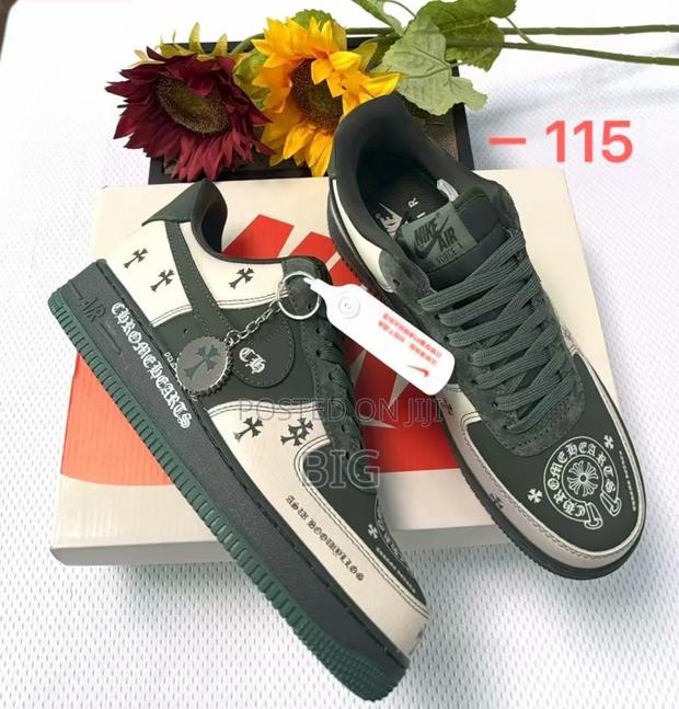 Airforce 1 Custom - thumbnail 3