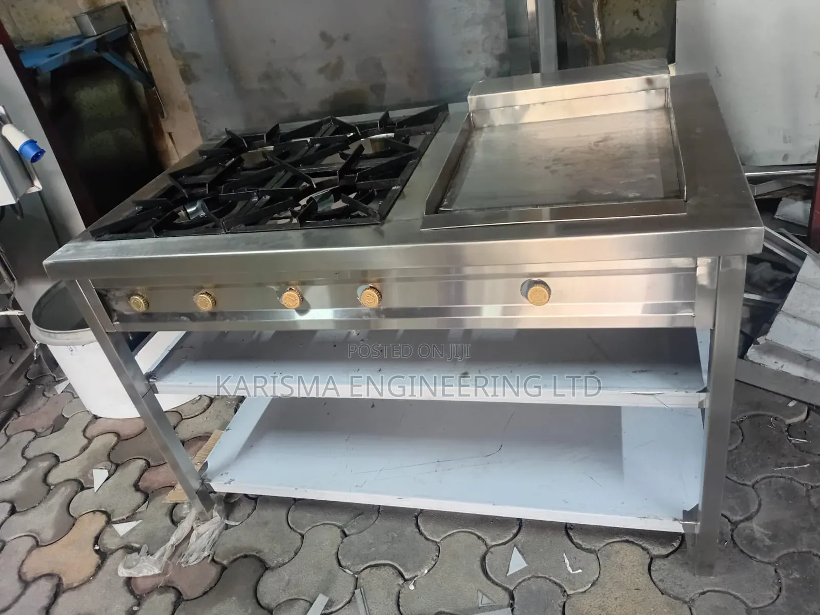 4 Burner Cooker With Griddle