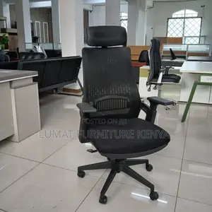 Ergonomic Staff Office Seat