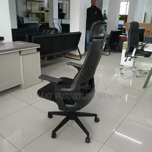 Ergonomic Staff Office Seat