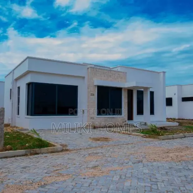 3bdrm Bungalow in Mazimbani, Mariakani for sale
