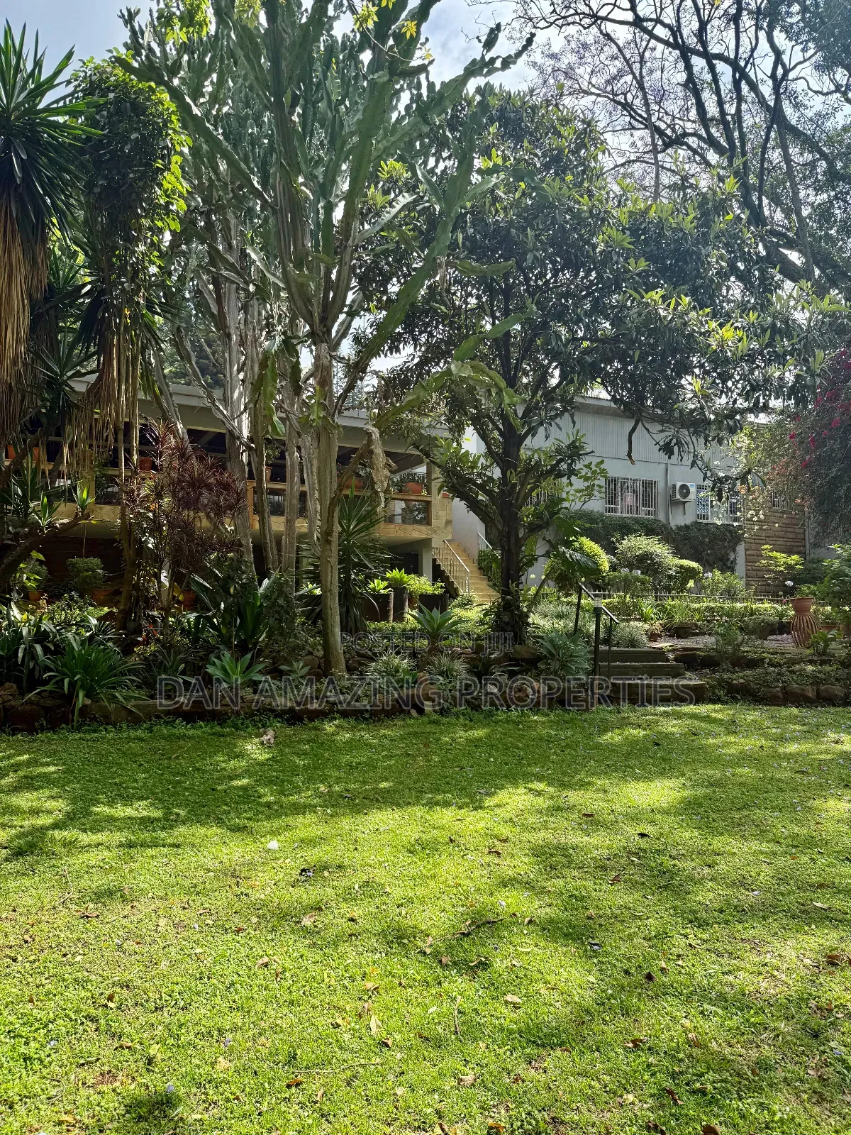 4bdrm Mansion in Old Muthaiga Plus for sale