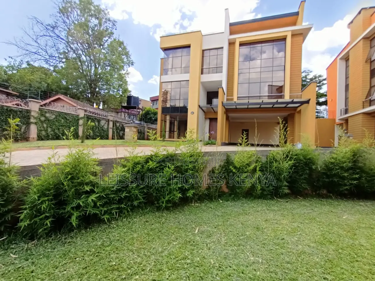 5bdrm Villa in Lavington for sale