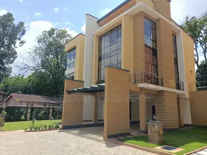 5bdrm Villa in Lavington for sale